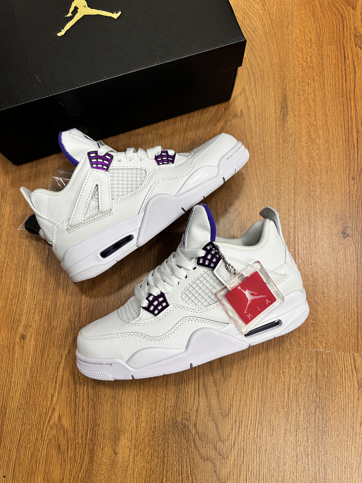 Jordan Retro 4 Metallic Purpple  1