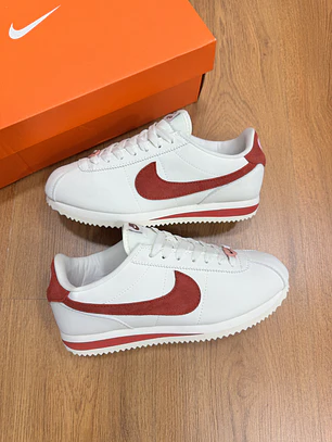 Nike Cortez San Valentín 