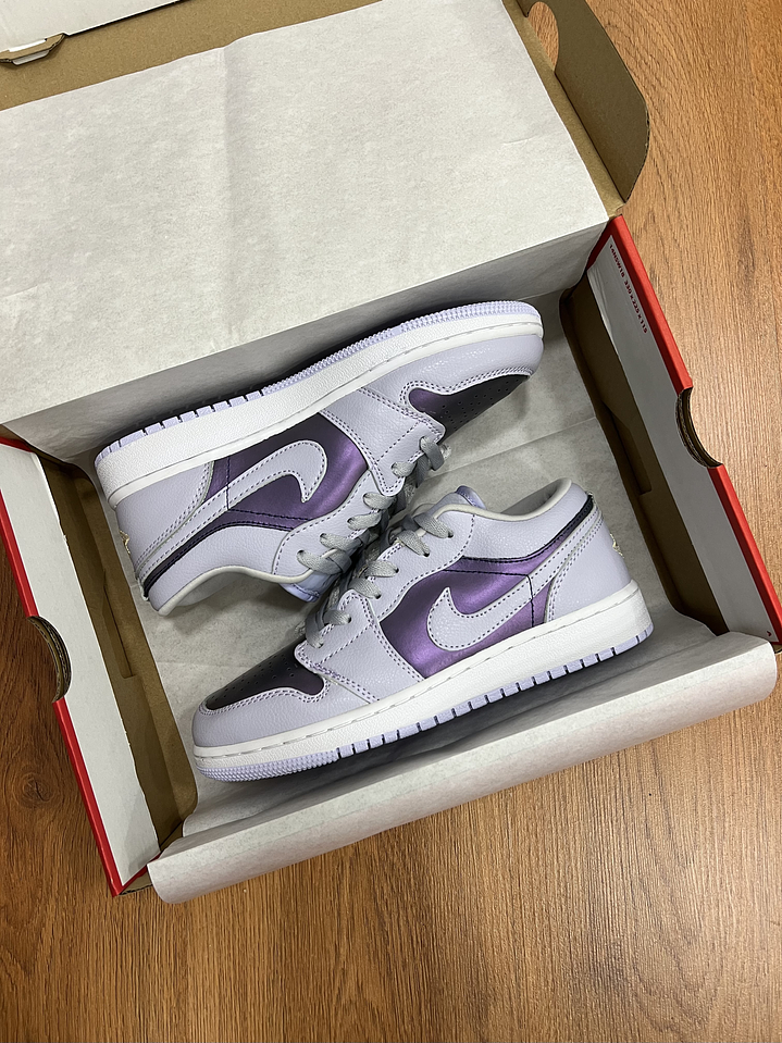Jordan 1 Oxygen Purple 1