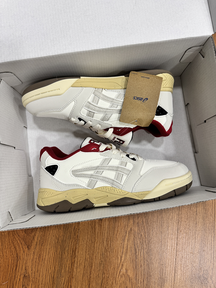 Asics Fuse White Red  2