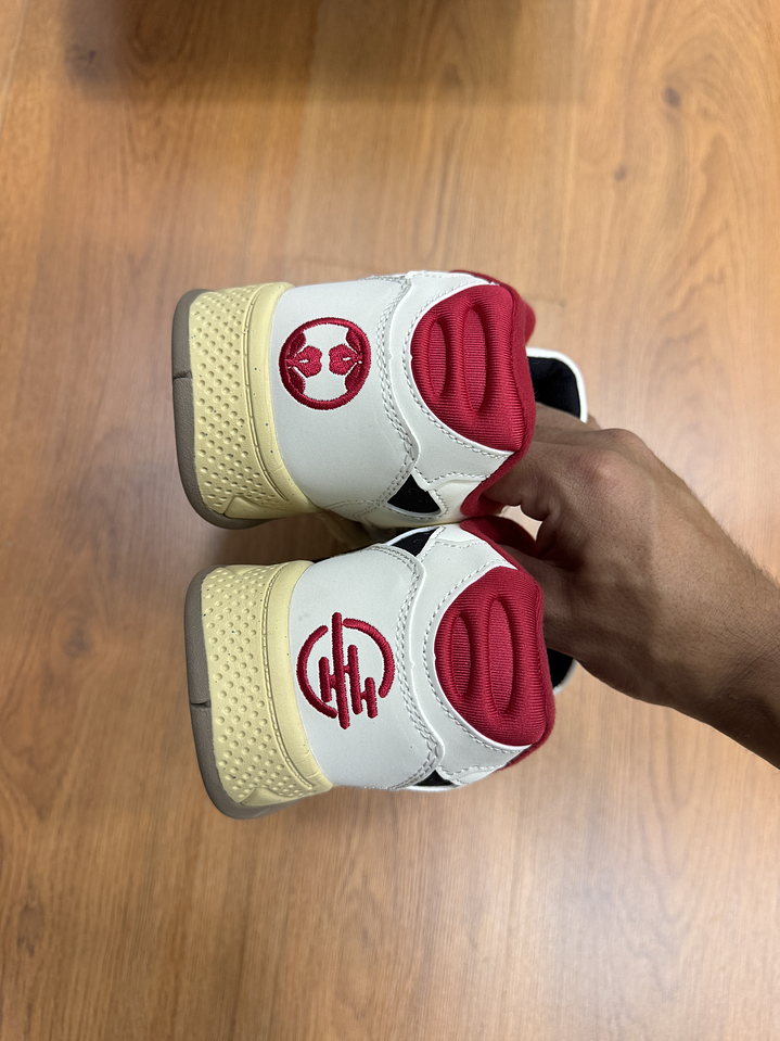 Asics Fuse White Red  4