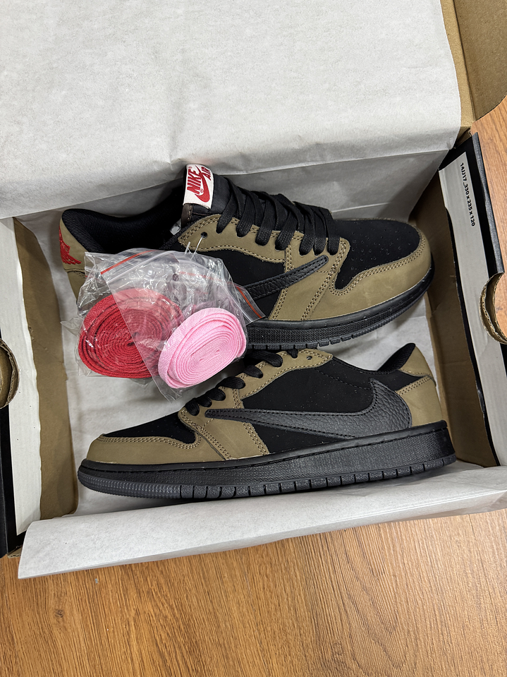 Jordan Retro 1 Low Travis Brown  3