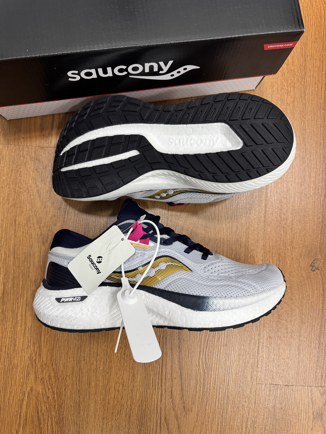 Saucony Surge 1 White Blue 3