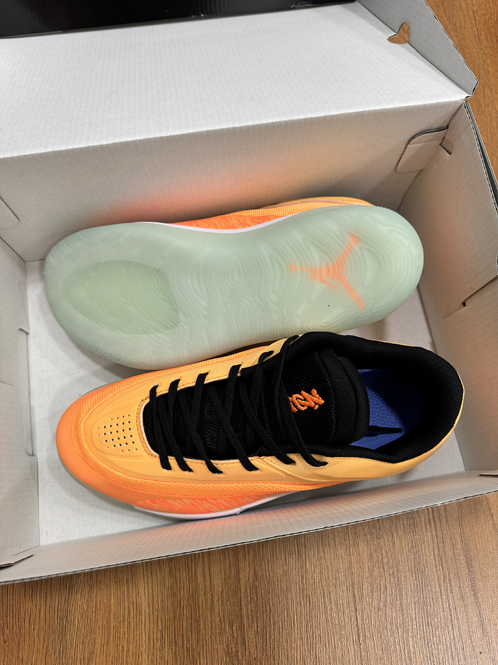 Jordan Zion 4 Peace Cream  3