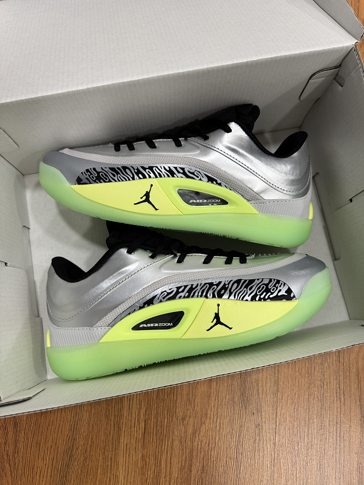 Jordan Zion 4 Grey Fog  1