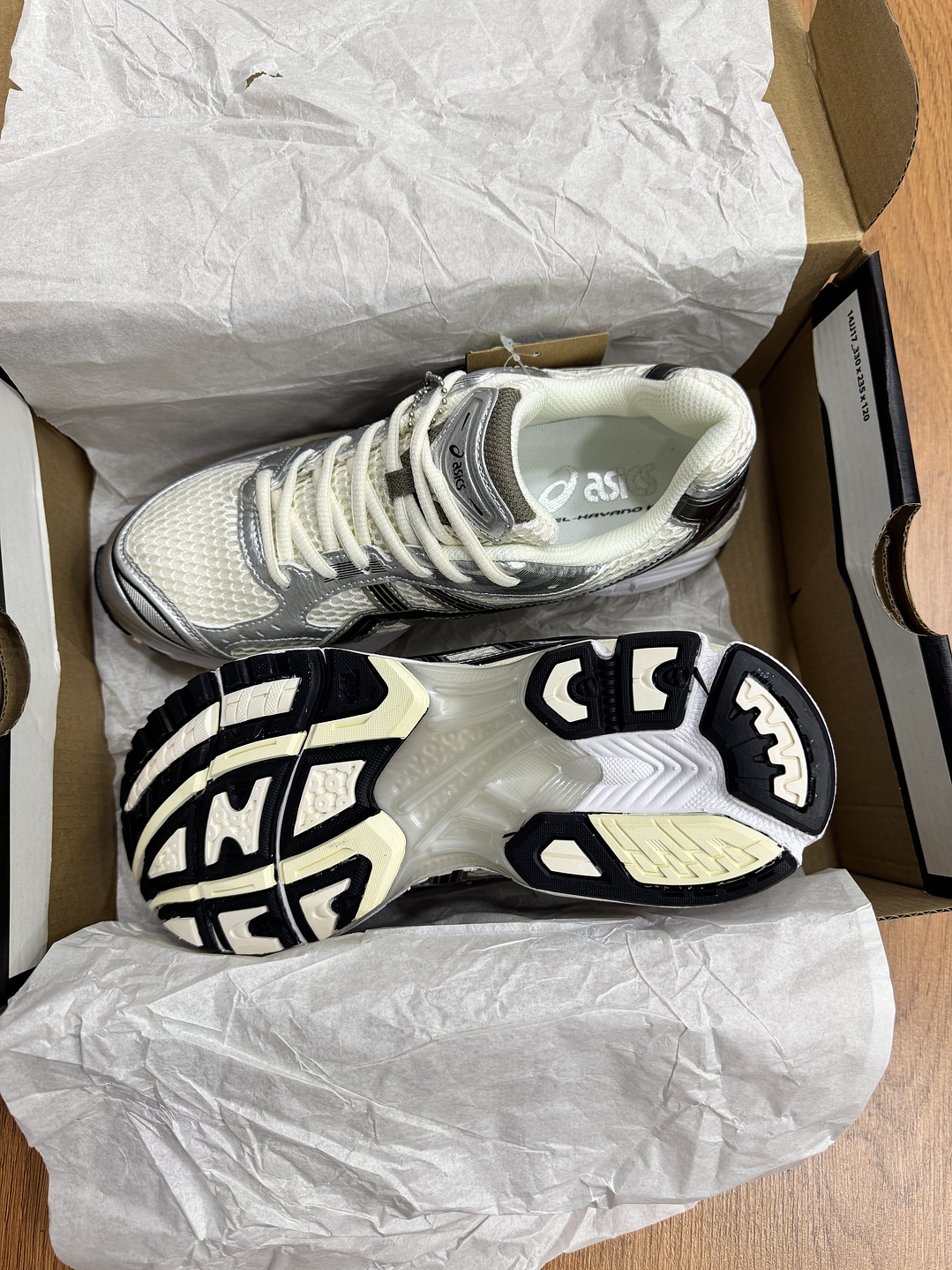 Asics Gel Kayano 14 Metallic  3