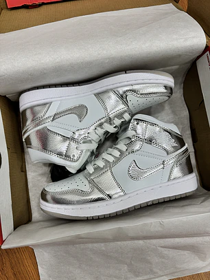 Jordan Retro 1 Mid Metallic Gris 