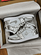 Jordan Retro 1 Mid Metallic Gris  - Miniatura 1