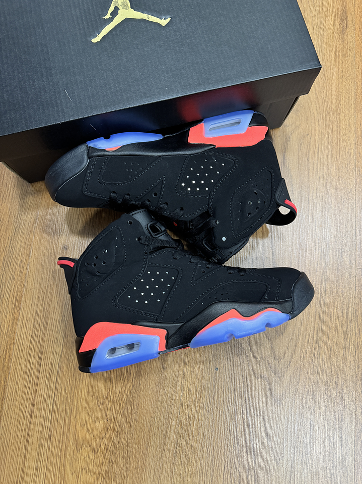 Jordan Retro 6 Infrared  2