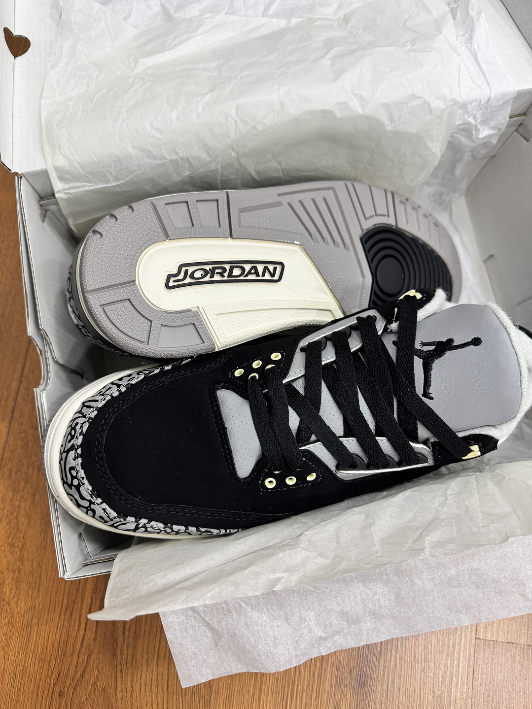 Jordan Retro 3 Off Noir 2