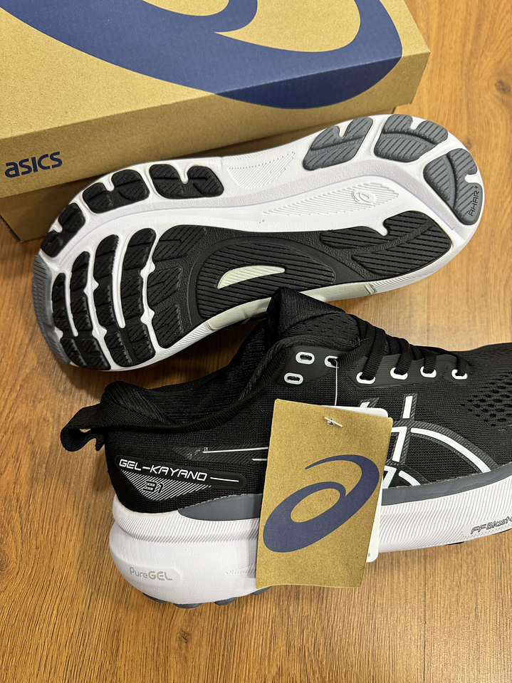 Asics Kayano 31 Black  3