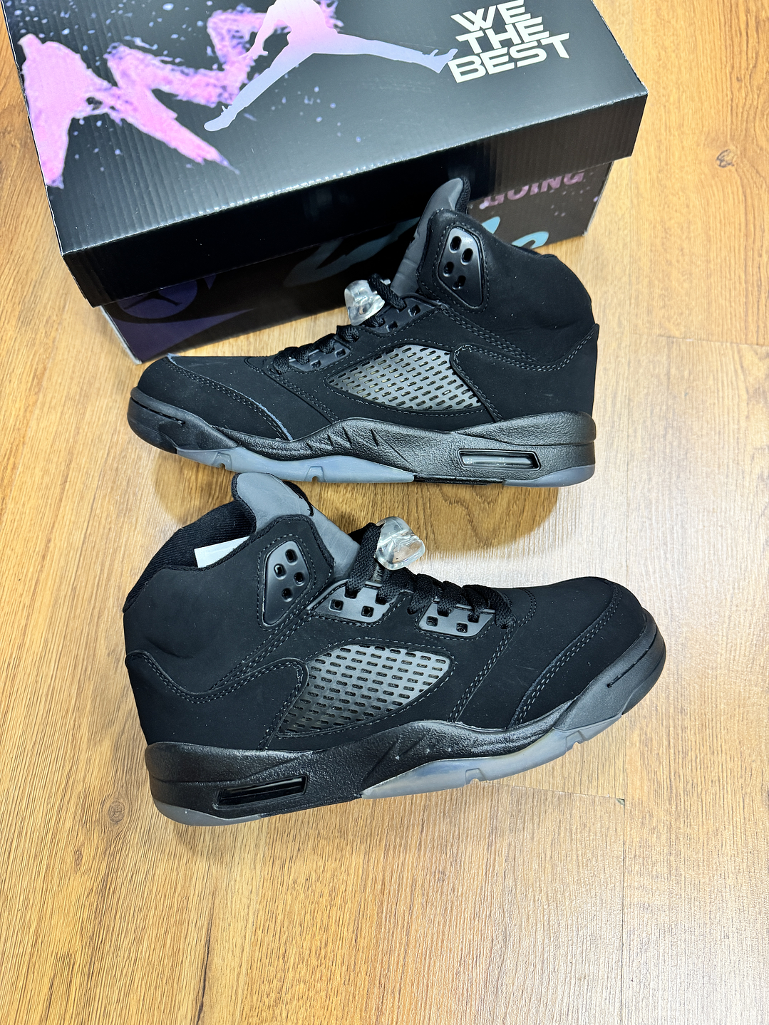 Jordan Retro 5 Black  1