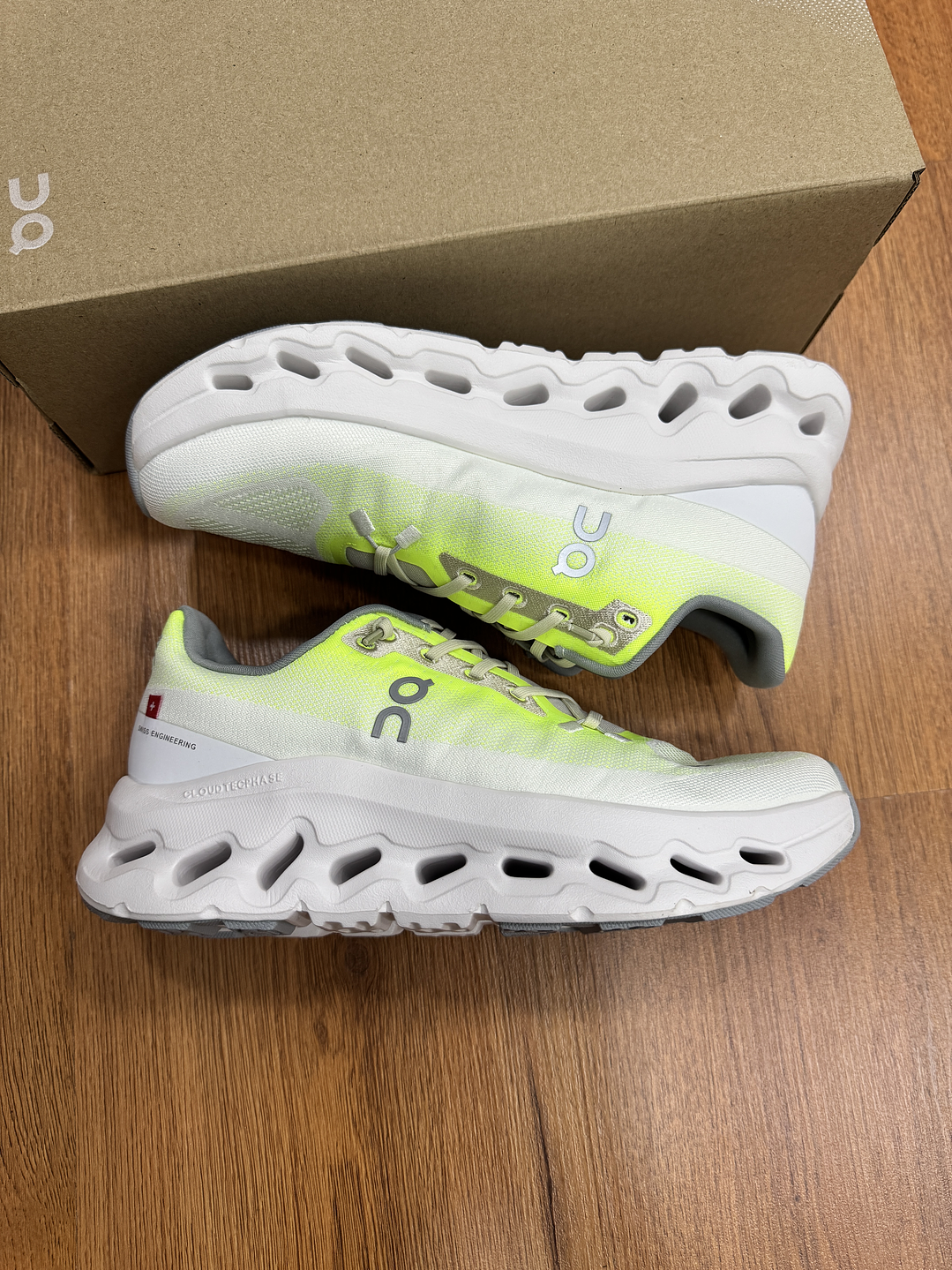 On Cloudtilt Green White  3