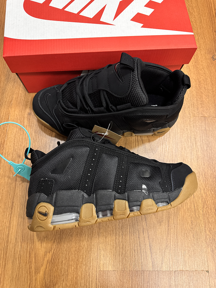 Nike Uptempo Low Black Gum  3