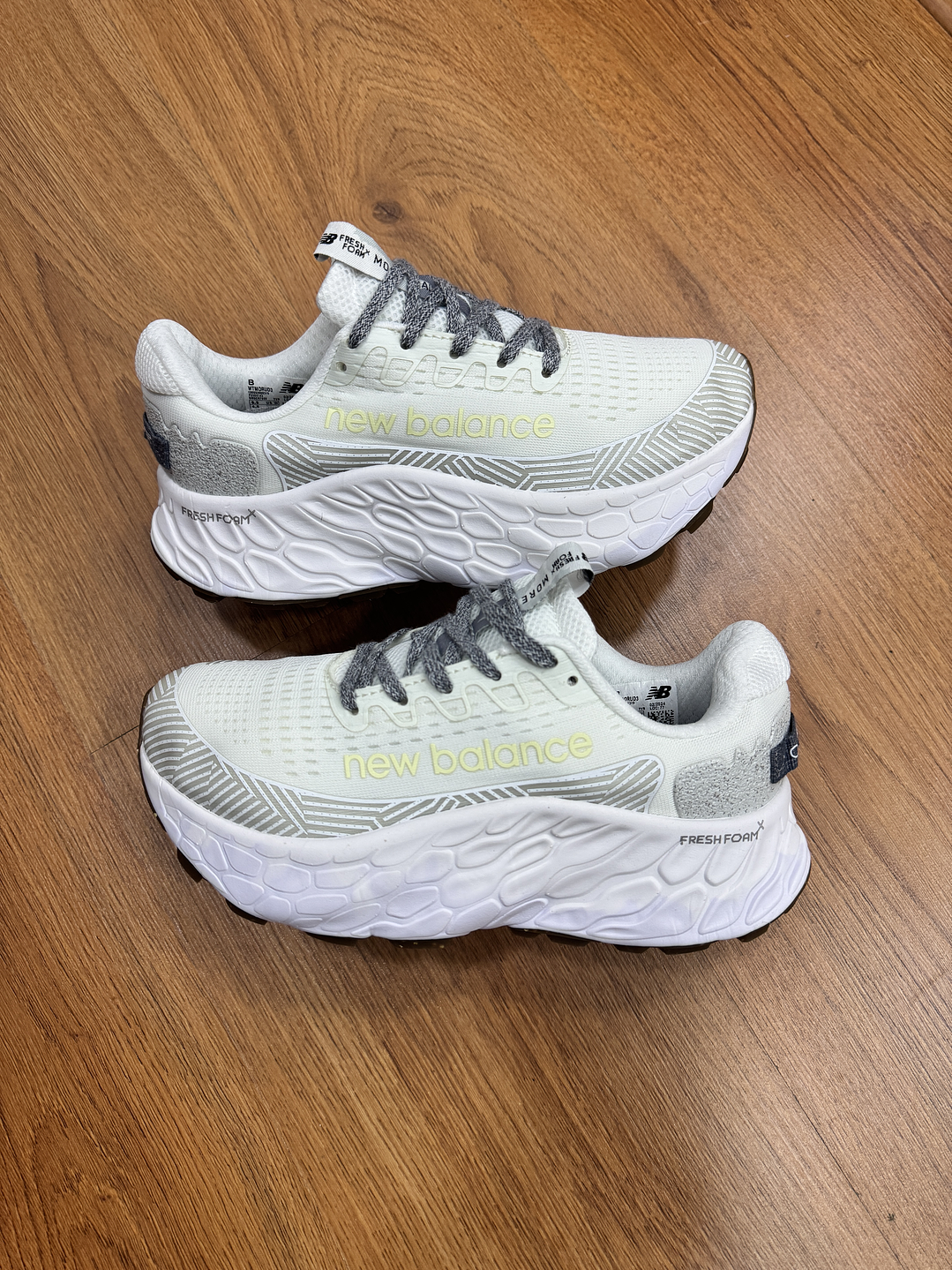 New Balance Trail More V3 White  1