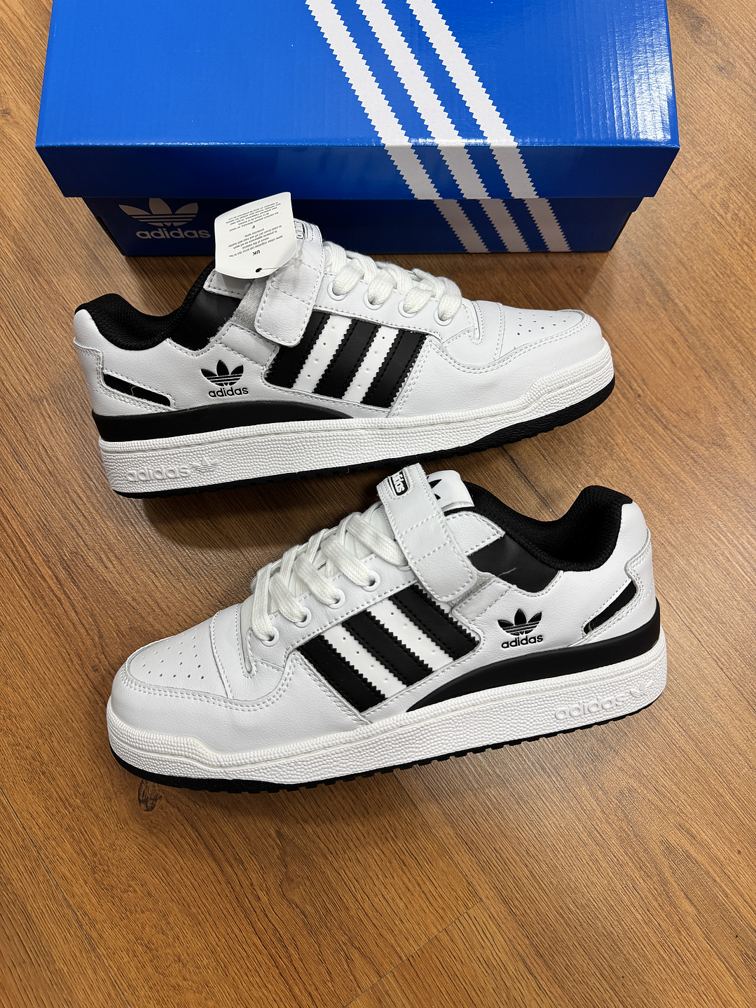 Adidas Forum 84 Low White Black 1