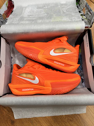 Nike GT Cut 3 Turbo Orange 