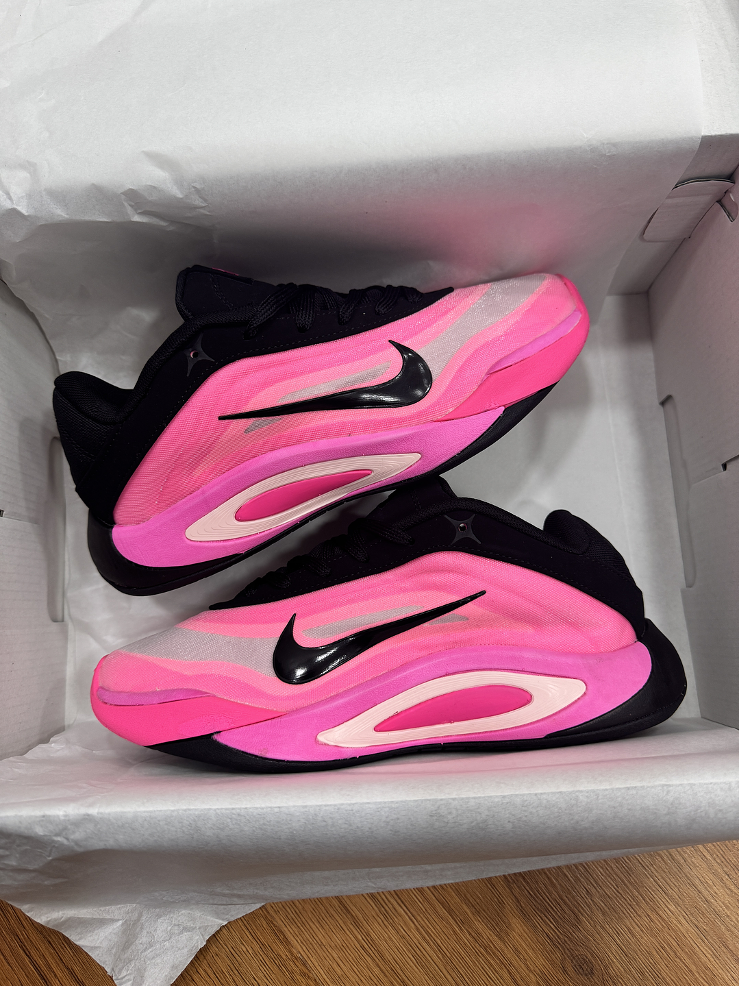 Nike A’ja One Hyper Pink  1