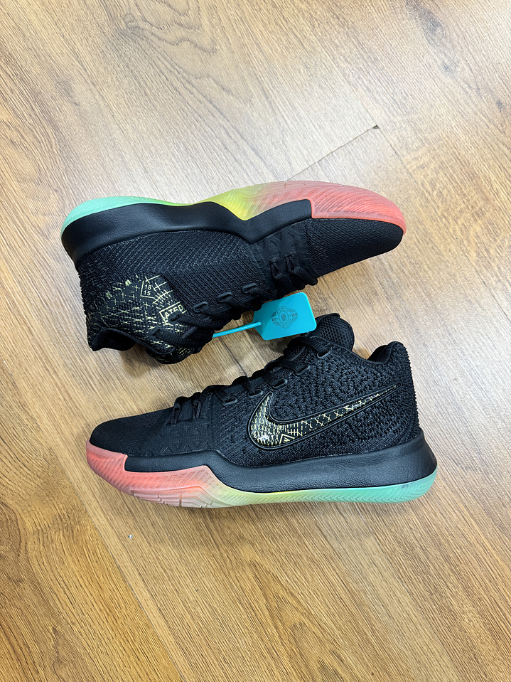 Nike Kyrie 3 Black Colors  3