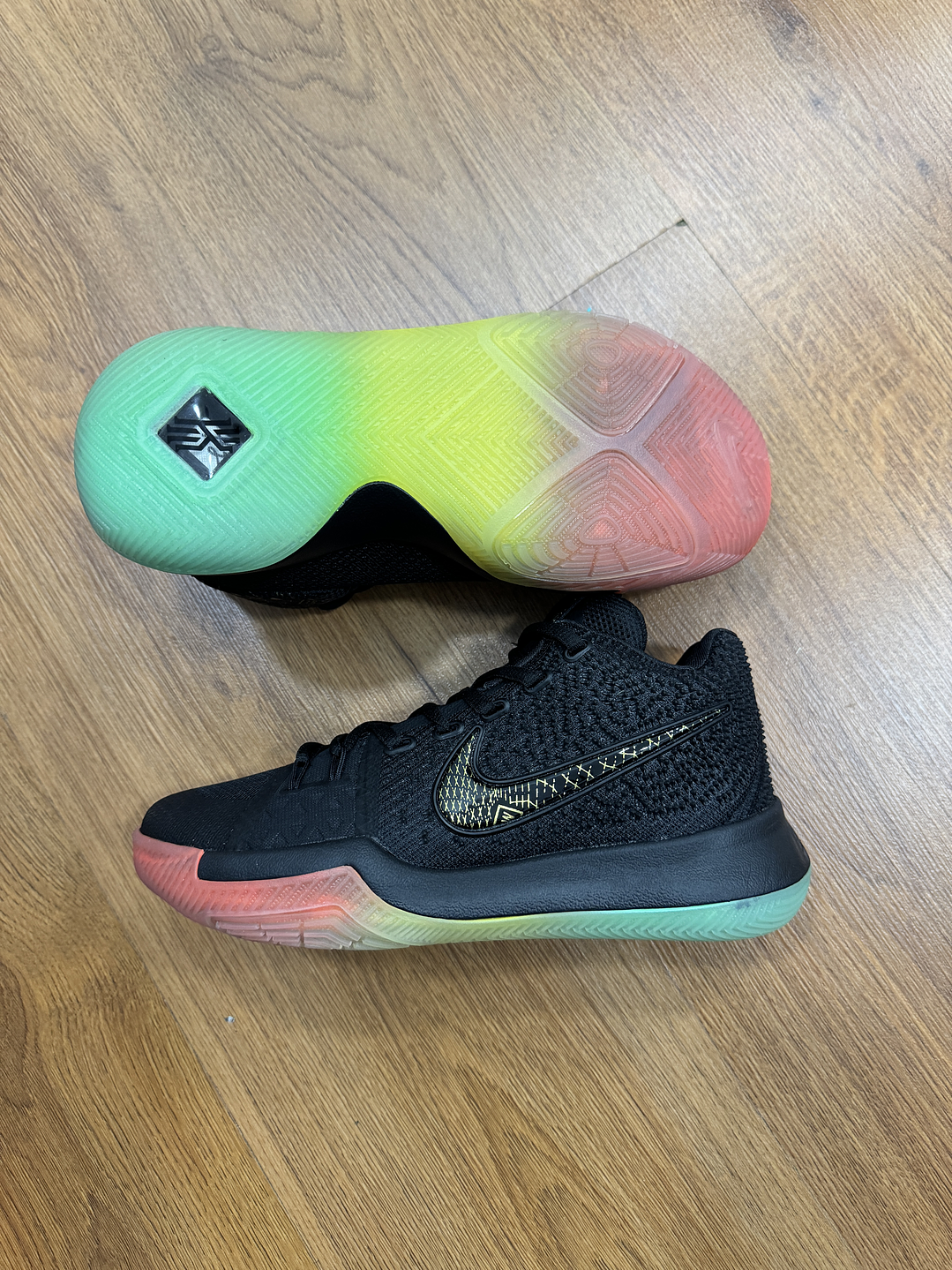 Nike Kyrie 3 Black Colors  2