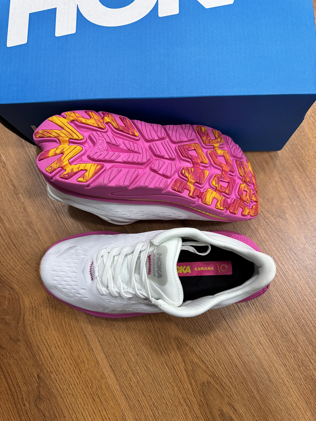 Hoka Kawana White Pink  3