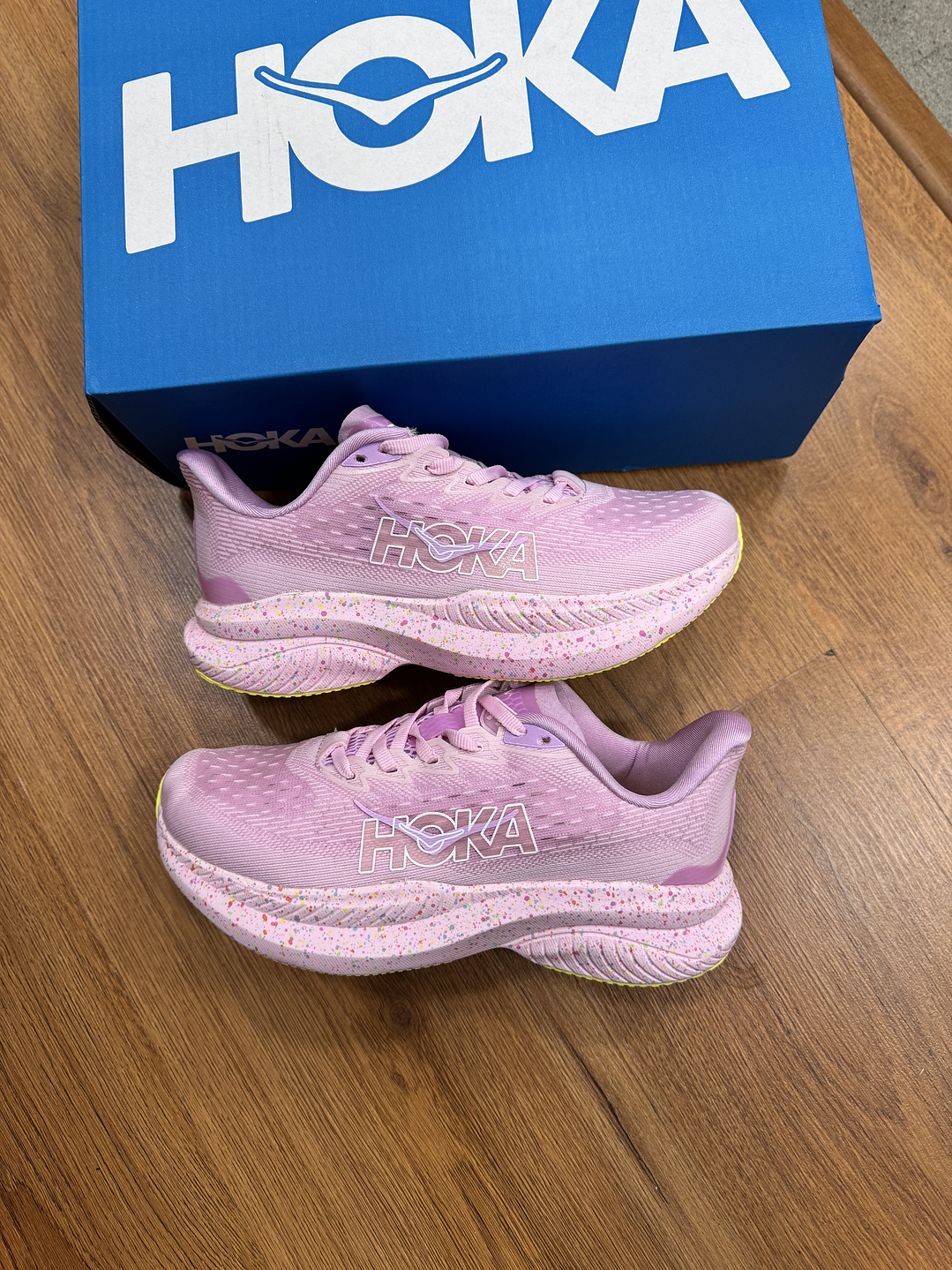 Hoka Mach 6  1