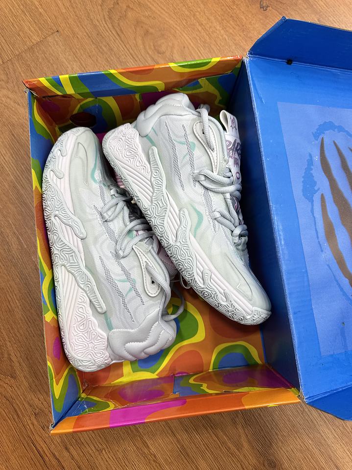 Puma Lamelo Ball 0.3 White  1