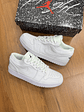 Jordan Retro 1 Low White  - Miniatura 2