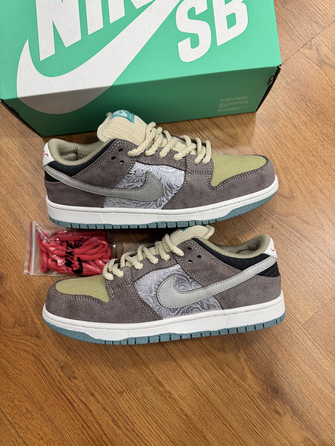 Nike Sb Dunk Big Money  1