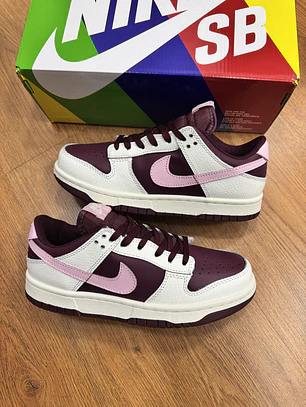 Nike Sb Dunk San Valentín 