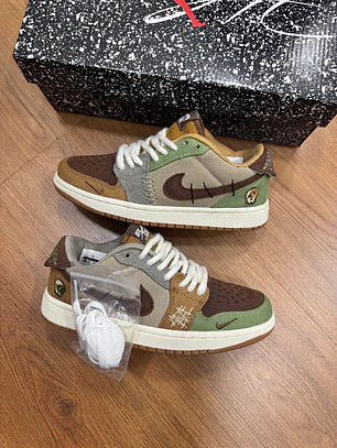 Jordan Retro 1 Low Voodoo 