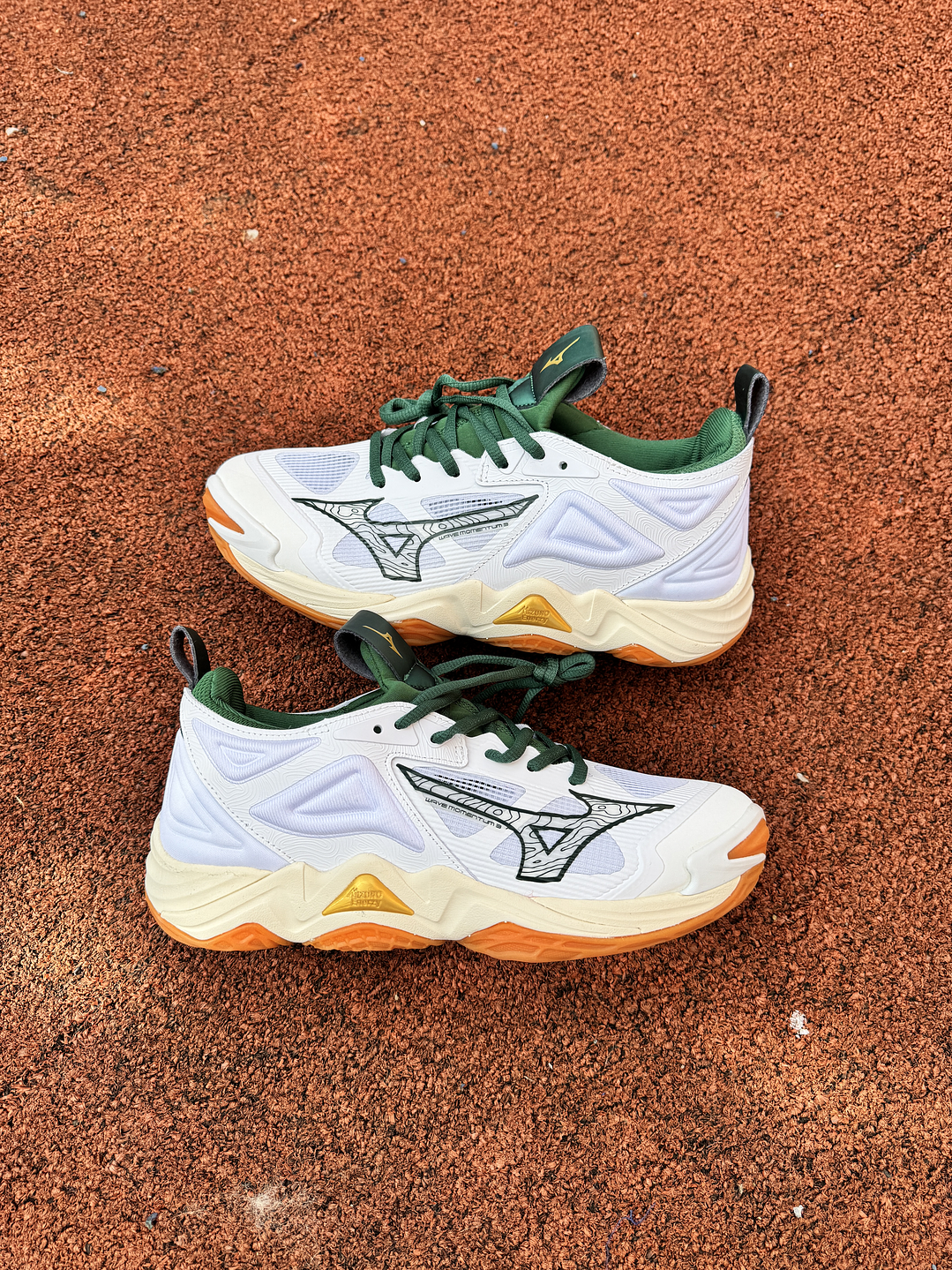 Mizuno Momentum 3 White  1