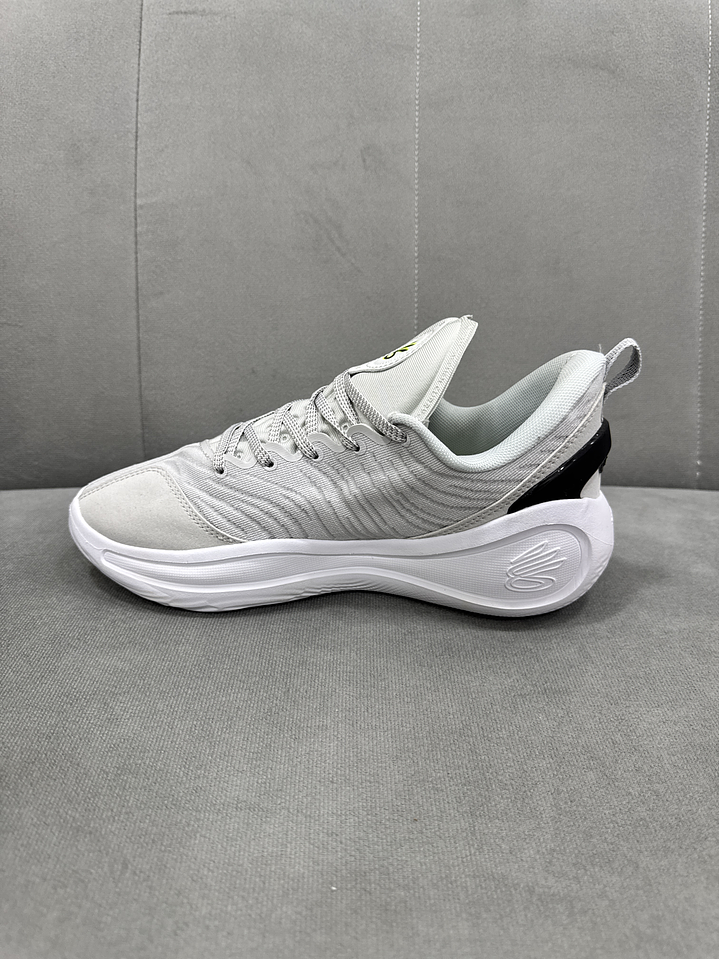 Under Armour Curry 12 Grey  3