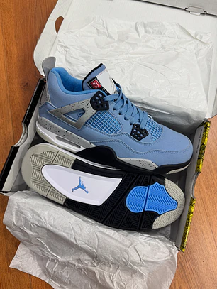 Jordan Retro 4 University Blue 