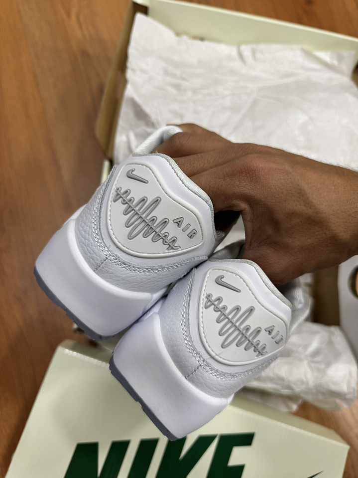 Nike Air Max Pirate Radio 3