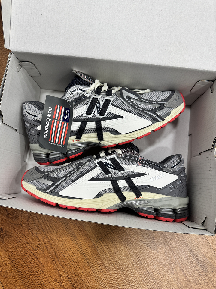 New Balance 1906R Grey DRIFT 1