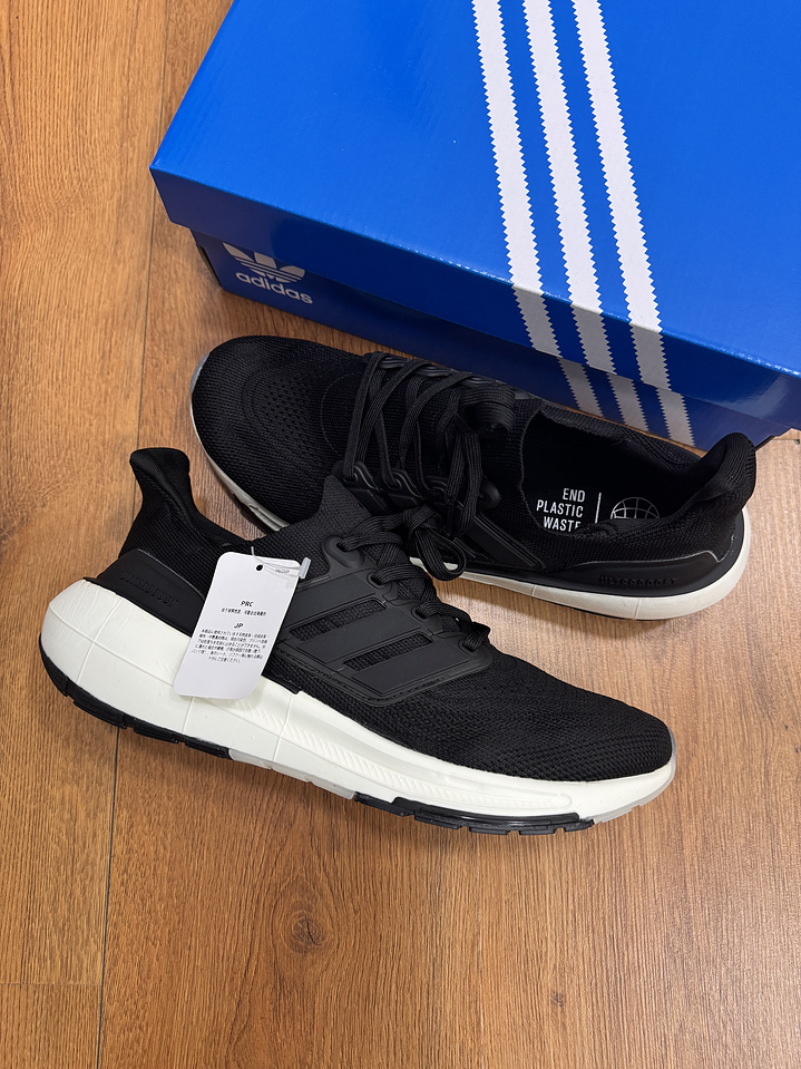 Adidas Ultraboost Light Black  1