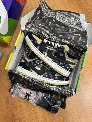 Nike Sb Dunk X Travis 1.1