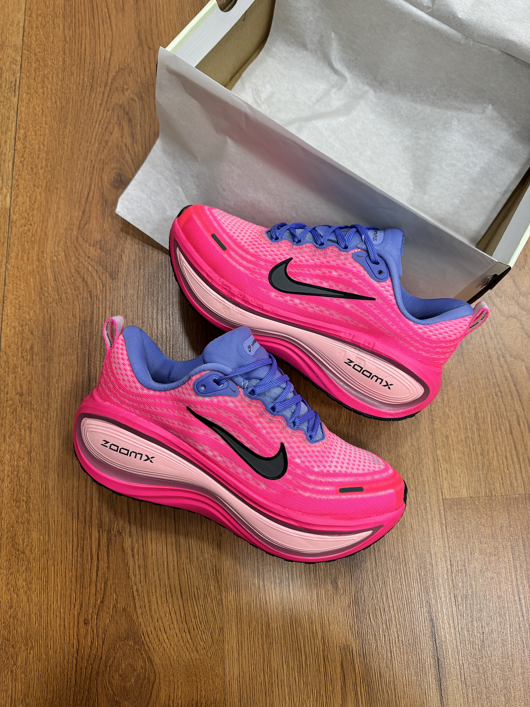 Nike Vomero Plus Fucsia  1