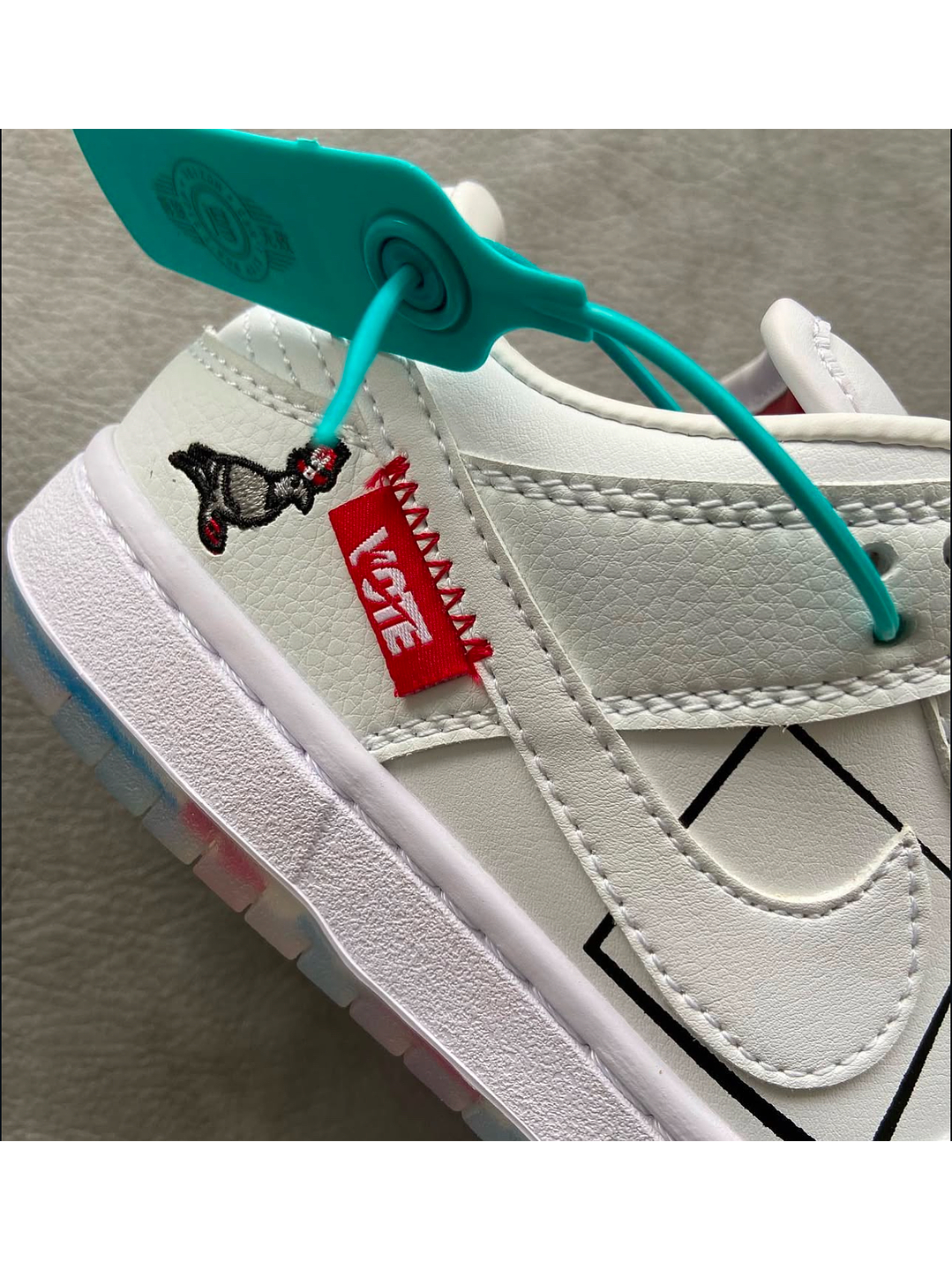 Nike Sb Dunk X Vote  2