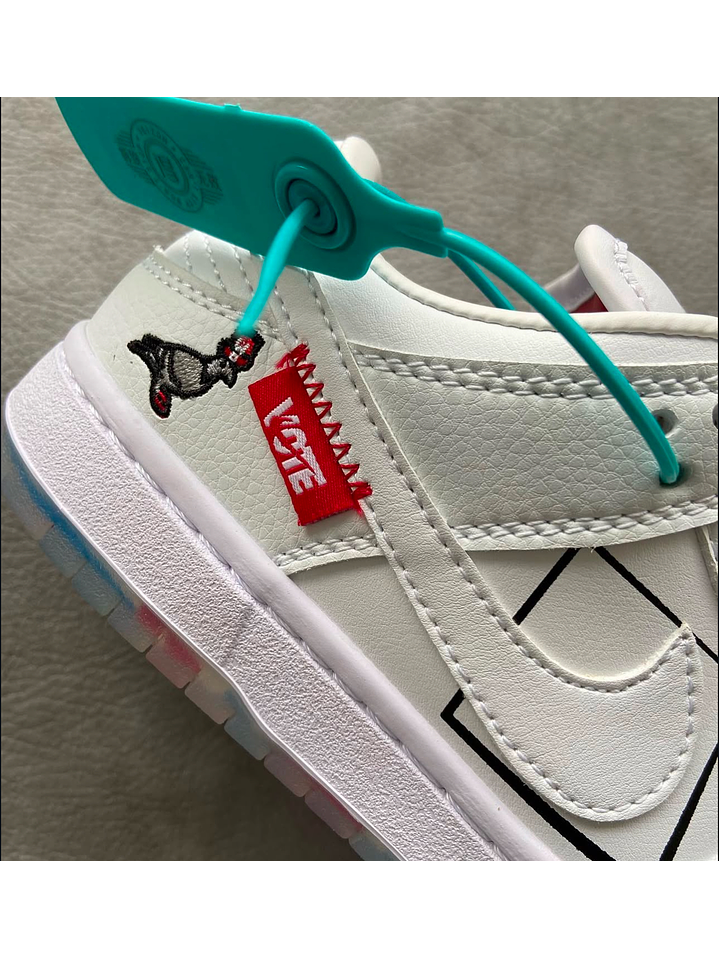 Nike Sb Dunk X Vote  2