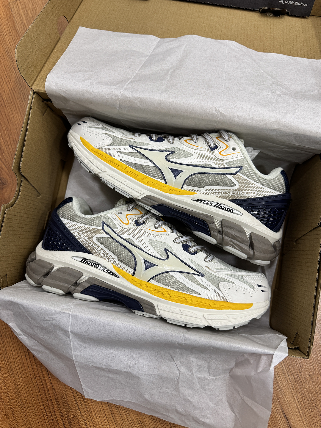 Mizuno Halo Mix Beige 1