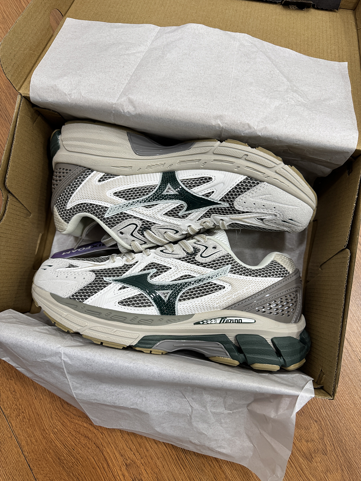 Mizuno Halo Mix White Green 2