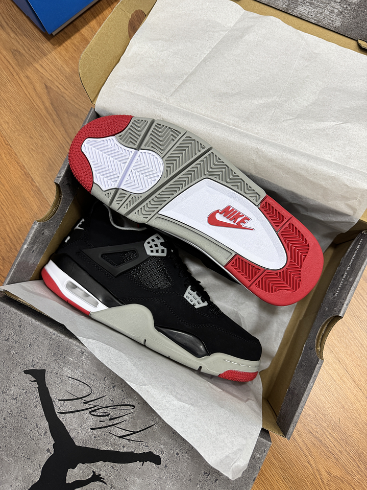 Jordan Retro 4 Bred  2