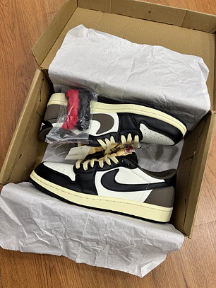Jordan Retro 1 Low Dark Mocha 
