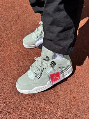 Jordan Retro 4 Seafoam 