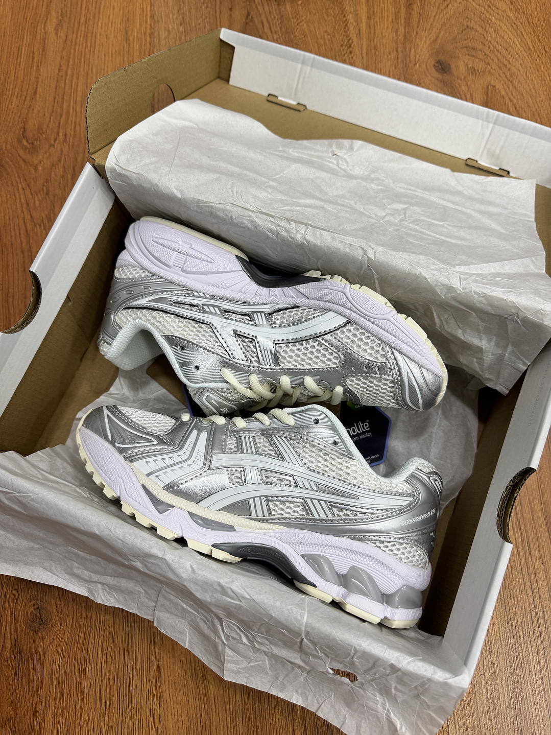 Asics Kayano 14 Metallic White  1