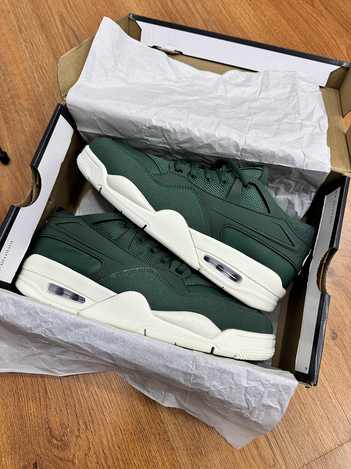 Jordan Retro 4 RM Green  1