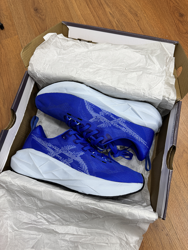 Asics Novablast 5 Azul  2