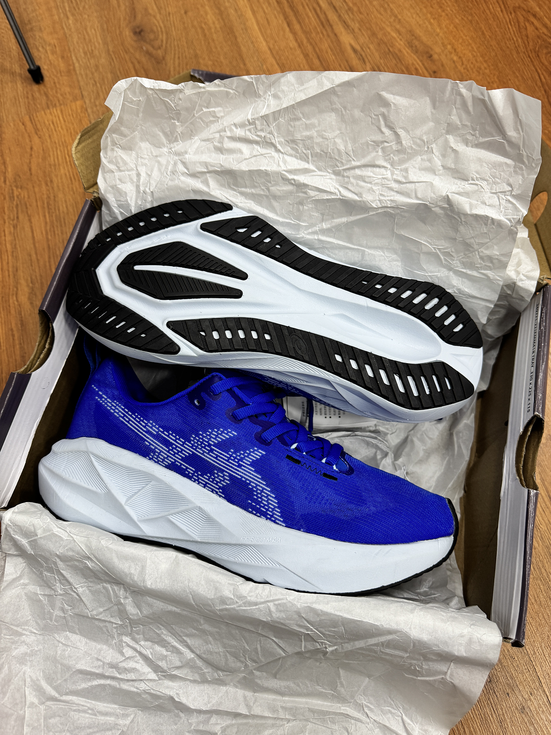 Asics Novablast 5 Azul  3